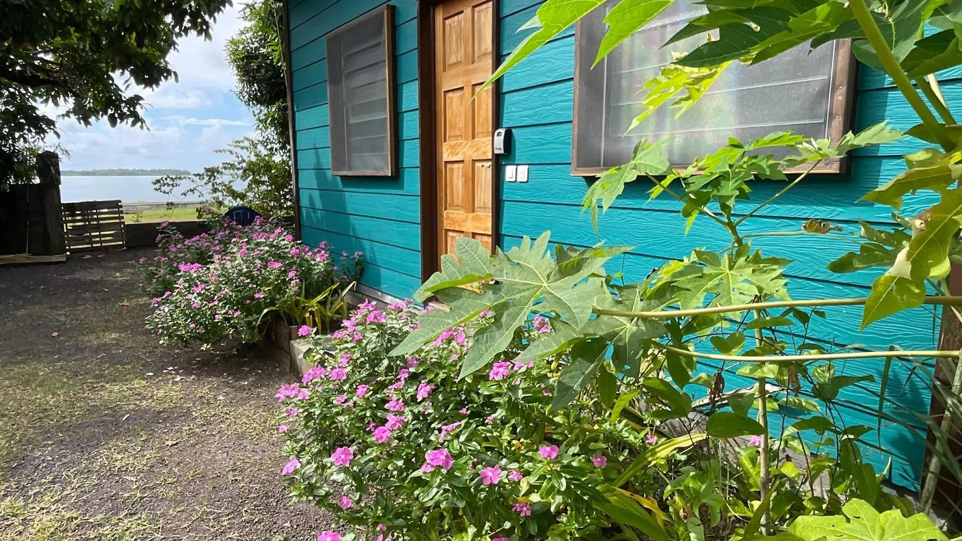 別荘 Bora Bora Vairupe Lodge